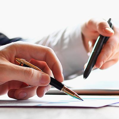 Análisis y elaboración de contratos